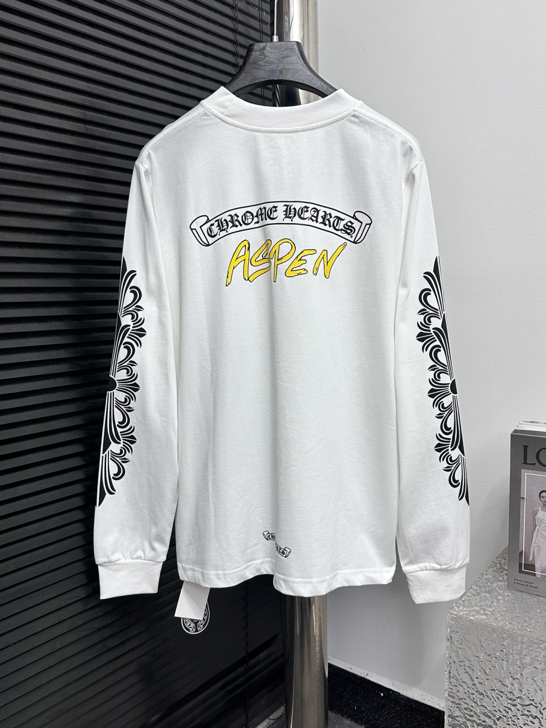 Alternative view of 크롬하츠 티셔츠 25FW 66ST345