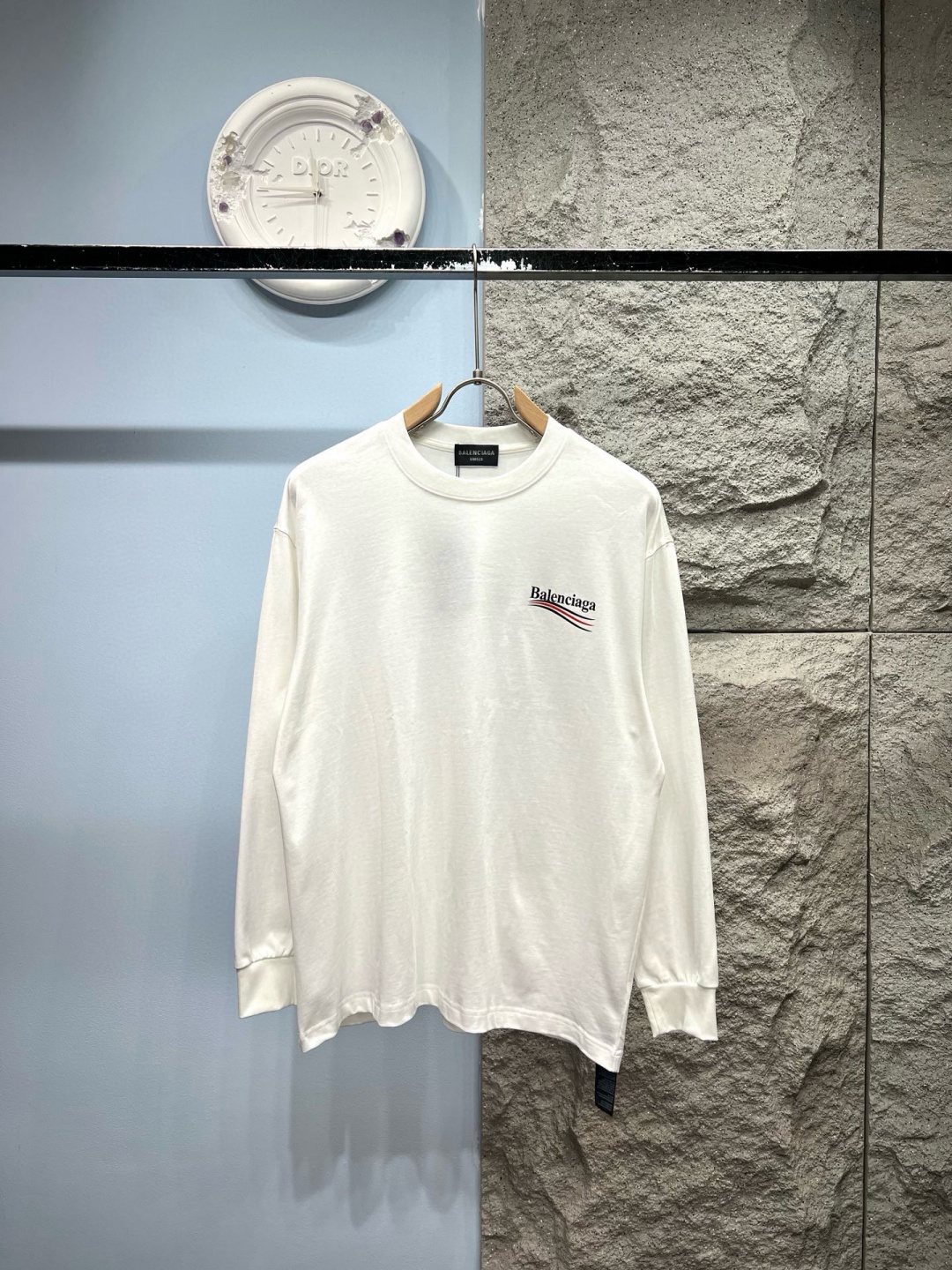 발렌시아가 티셔츠 25FW 66ST348