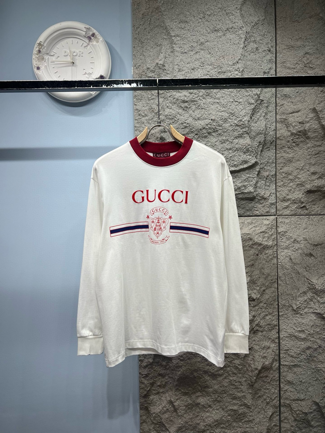 구찌 티셔츠 25FW 66ST349