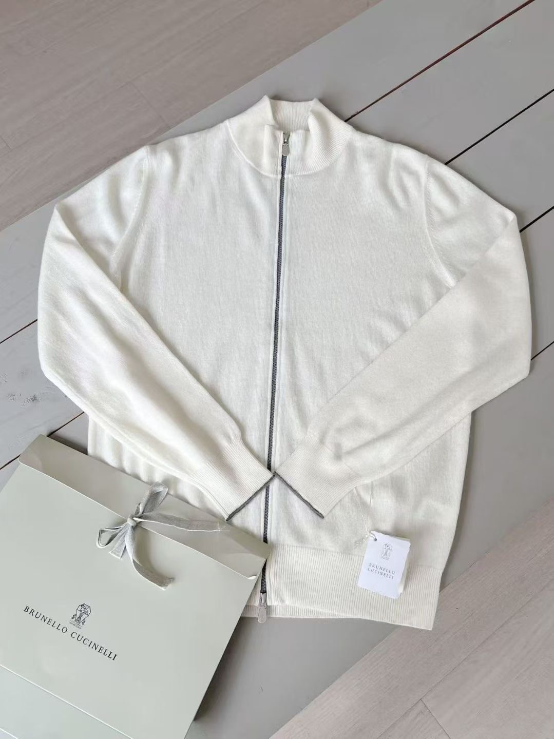 브루넬로 쿠치넬리 집업 25FW BC034-8