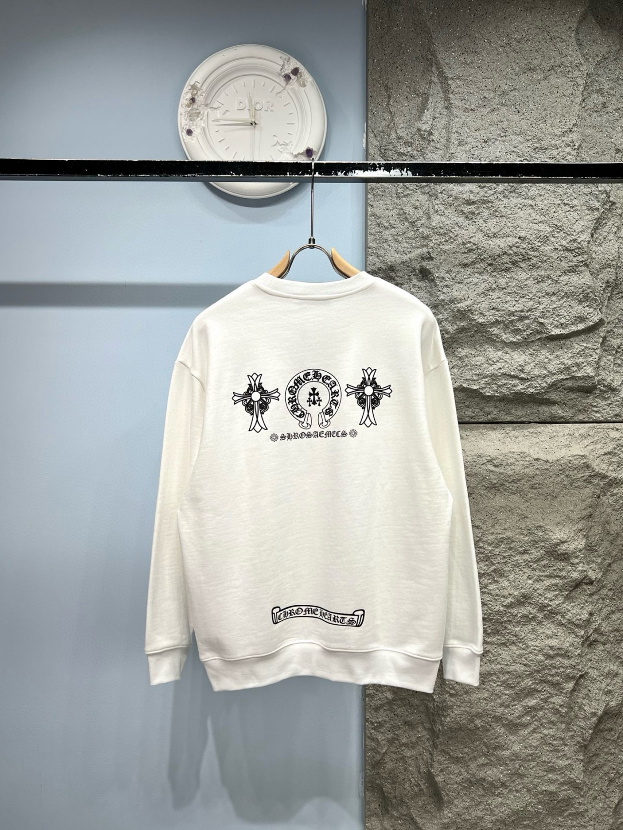 Alternative view of 크롬하츠 맨투맨 25FW 66ST358