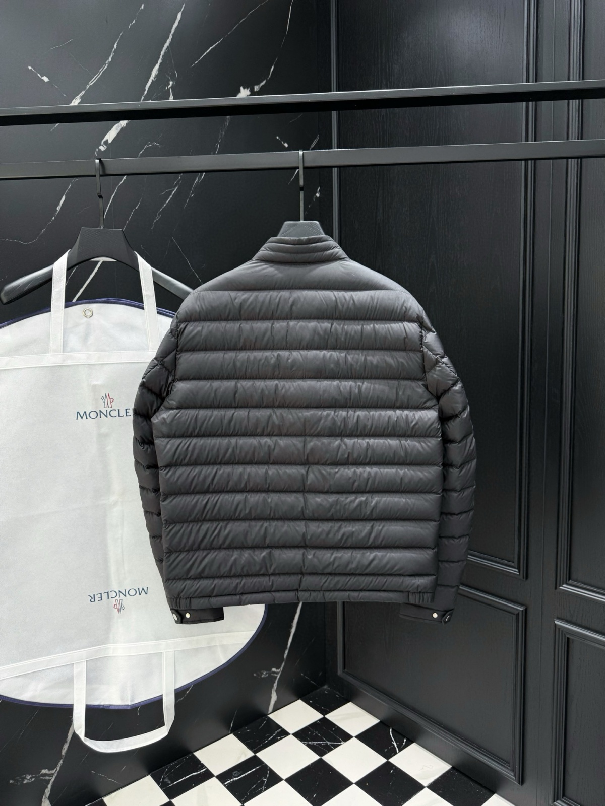 Alternative view of 몽클레어 패딩 25FW 66ST451