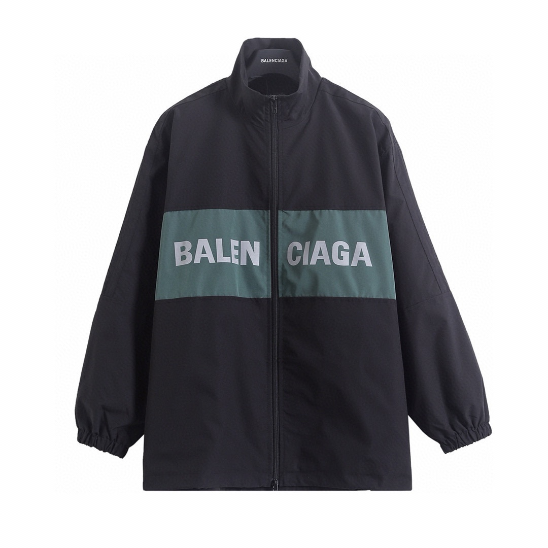 발렌시아가 바람막이 25FW 66ST500