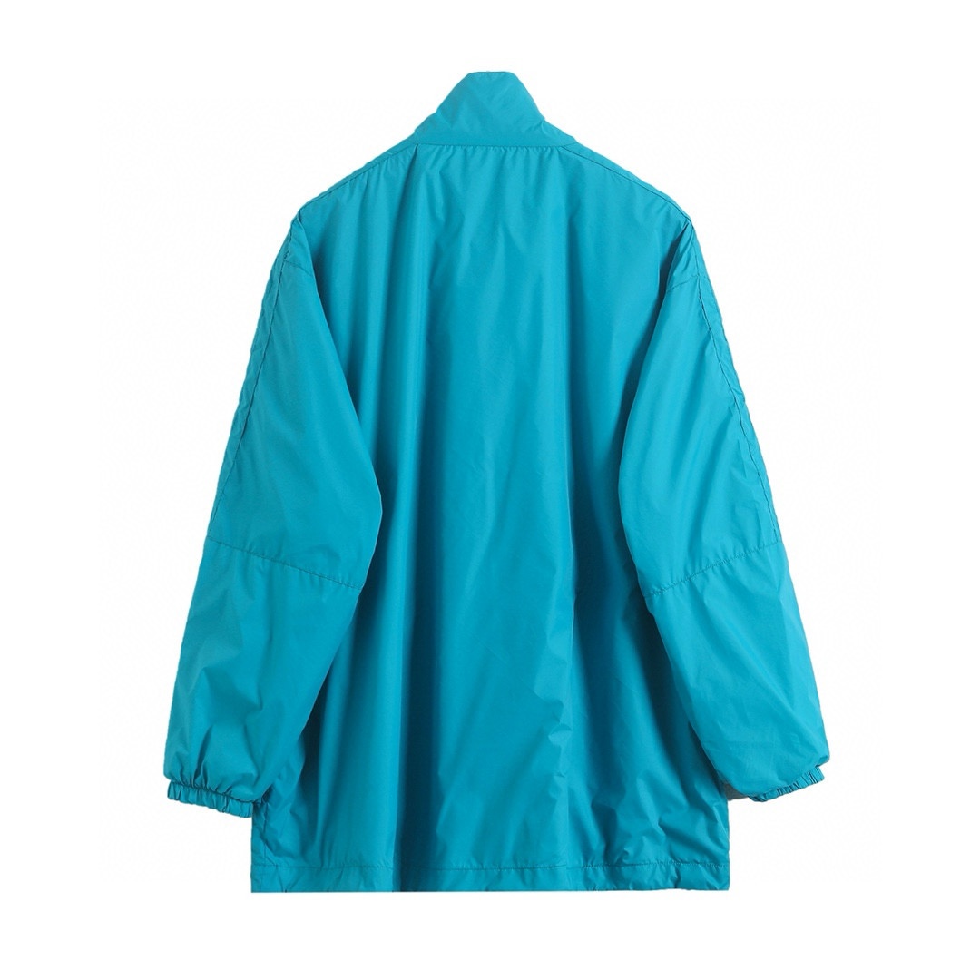Alternative view of 발렌시아가 바람막이 25FW 66ST501