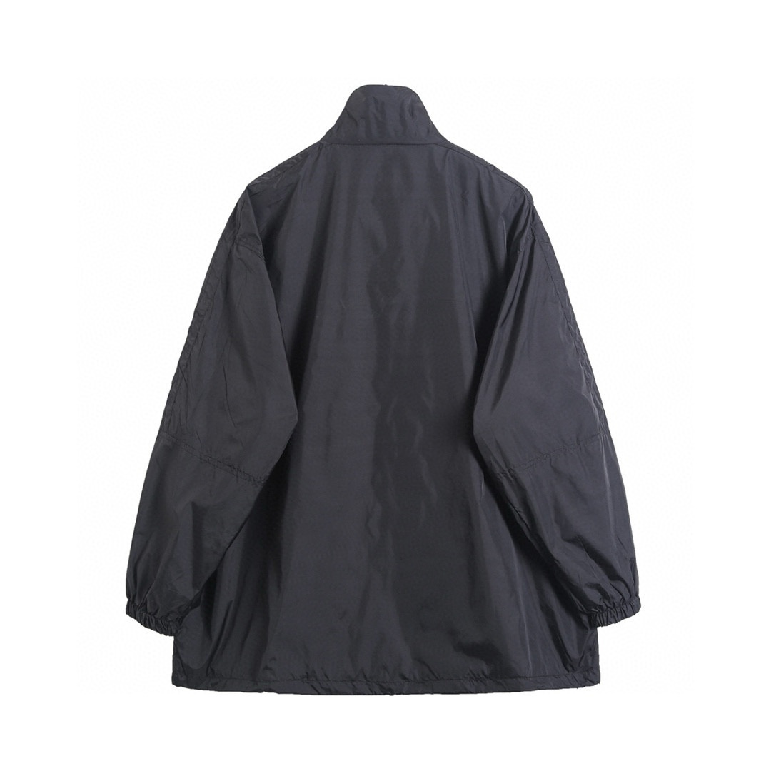 Alternative view of 발렌시아가 바람막이 25FW 66ST503
