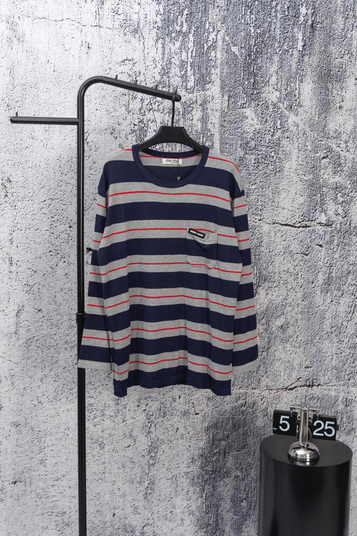 미우미우 여성 티셔츠 25FW 66ST462
