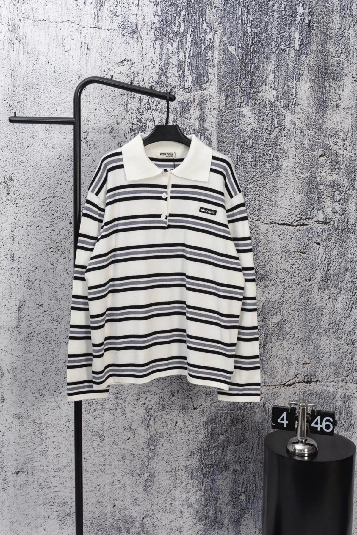미우미우 여성 티셔츠 25FW 66ST464-3