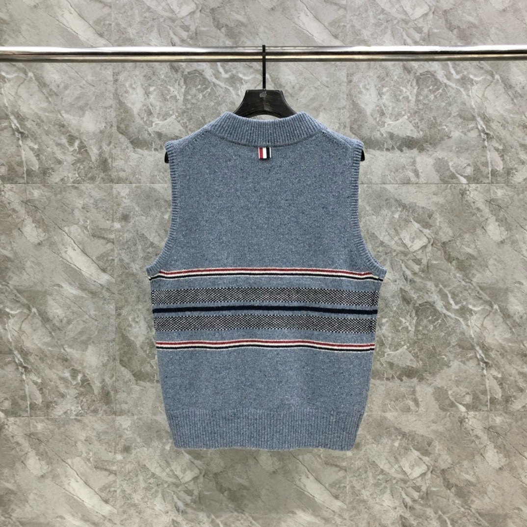 Alternative view of 톰브라운 니트 베스트 25FW 66ST543-3