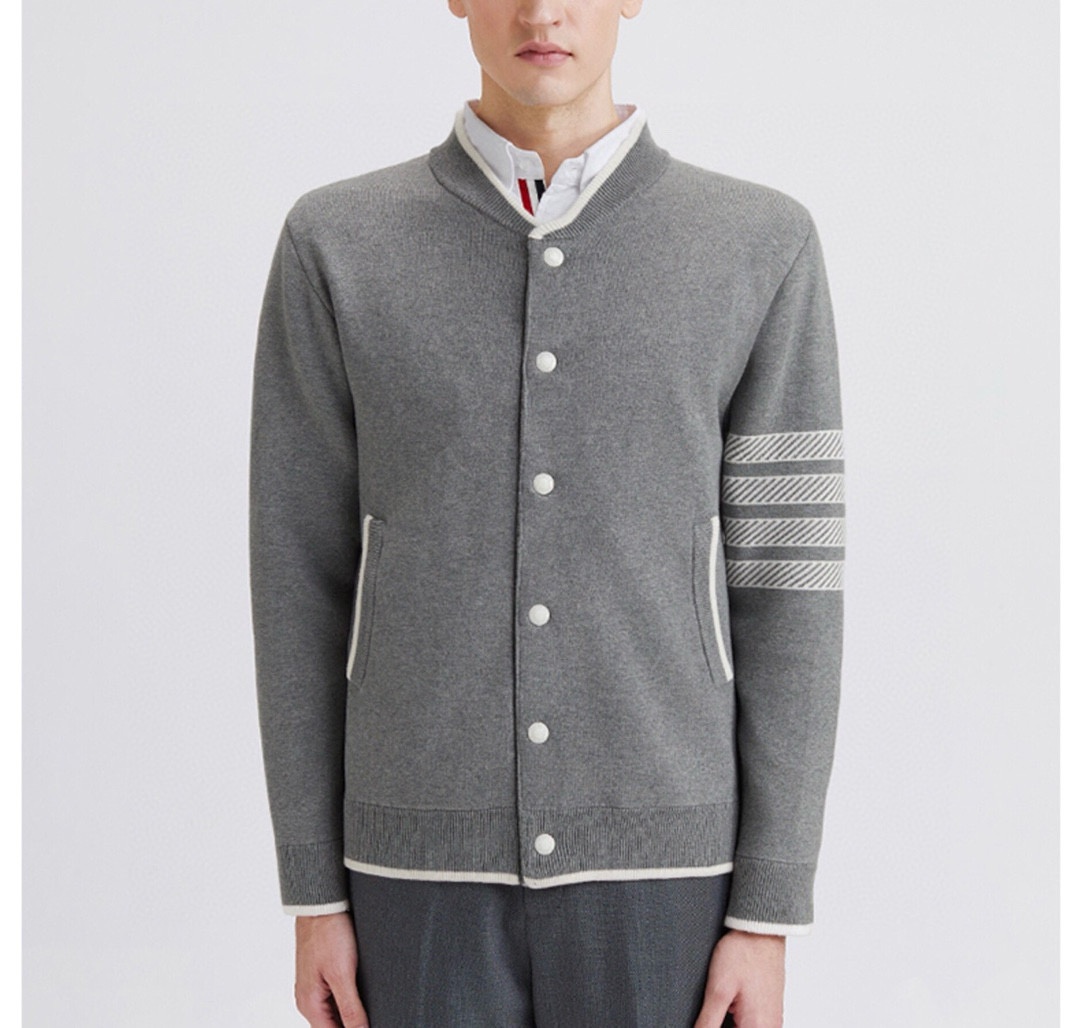 Alternative view of 톰브라운 가디건 25FW 66ST545-2