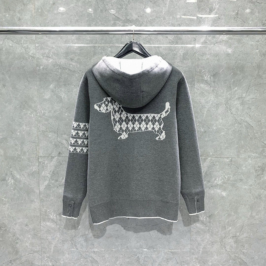 Alternative view of 톰브라운 집업 25FW 66ST550