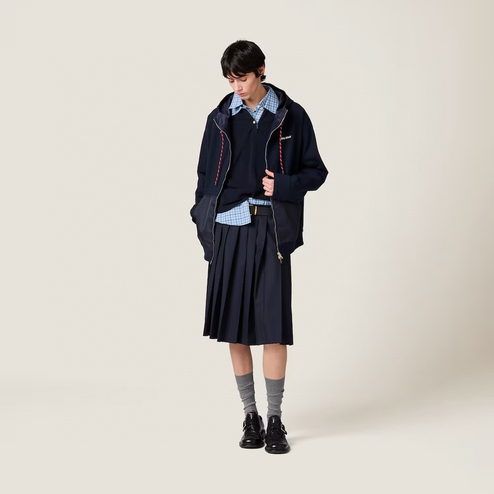 Alternative view of 미우미우 집업 25FW RA1234