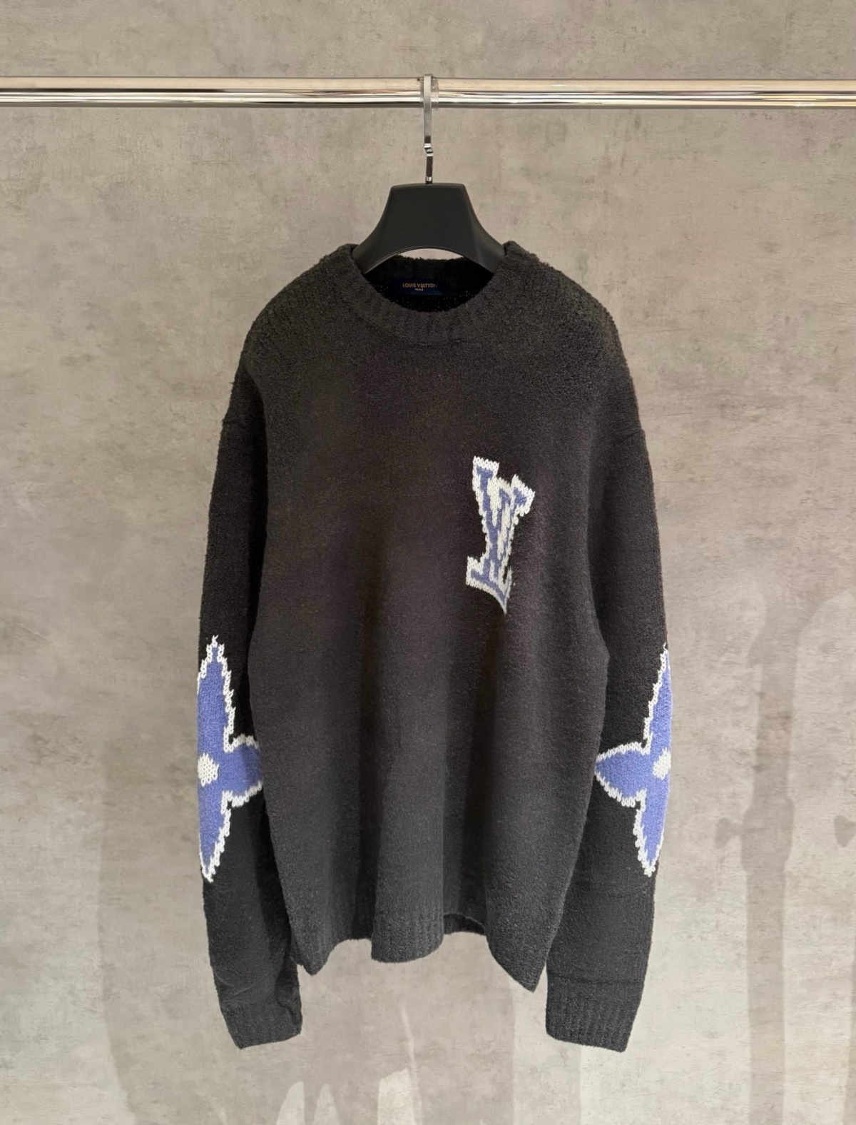 루이비통 스웨터 25FW 66ST559