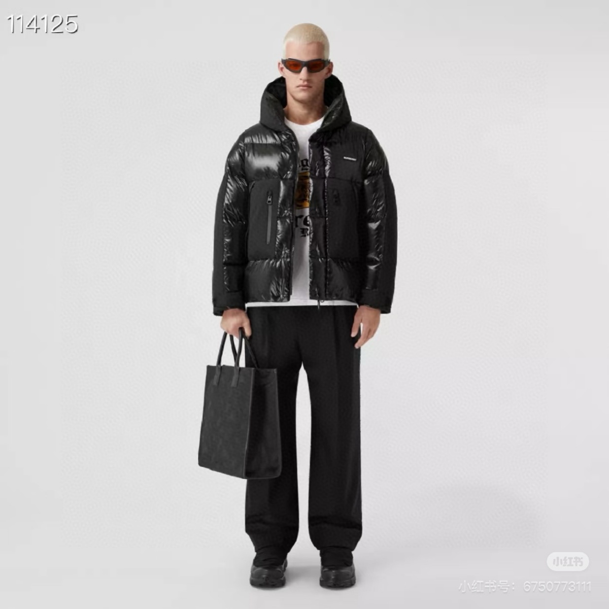 Alternative view of 버버리 로고 프린팅 후드 패딩 25FW SAD3104-3