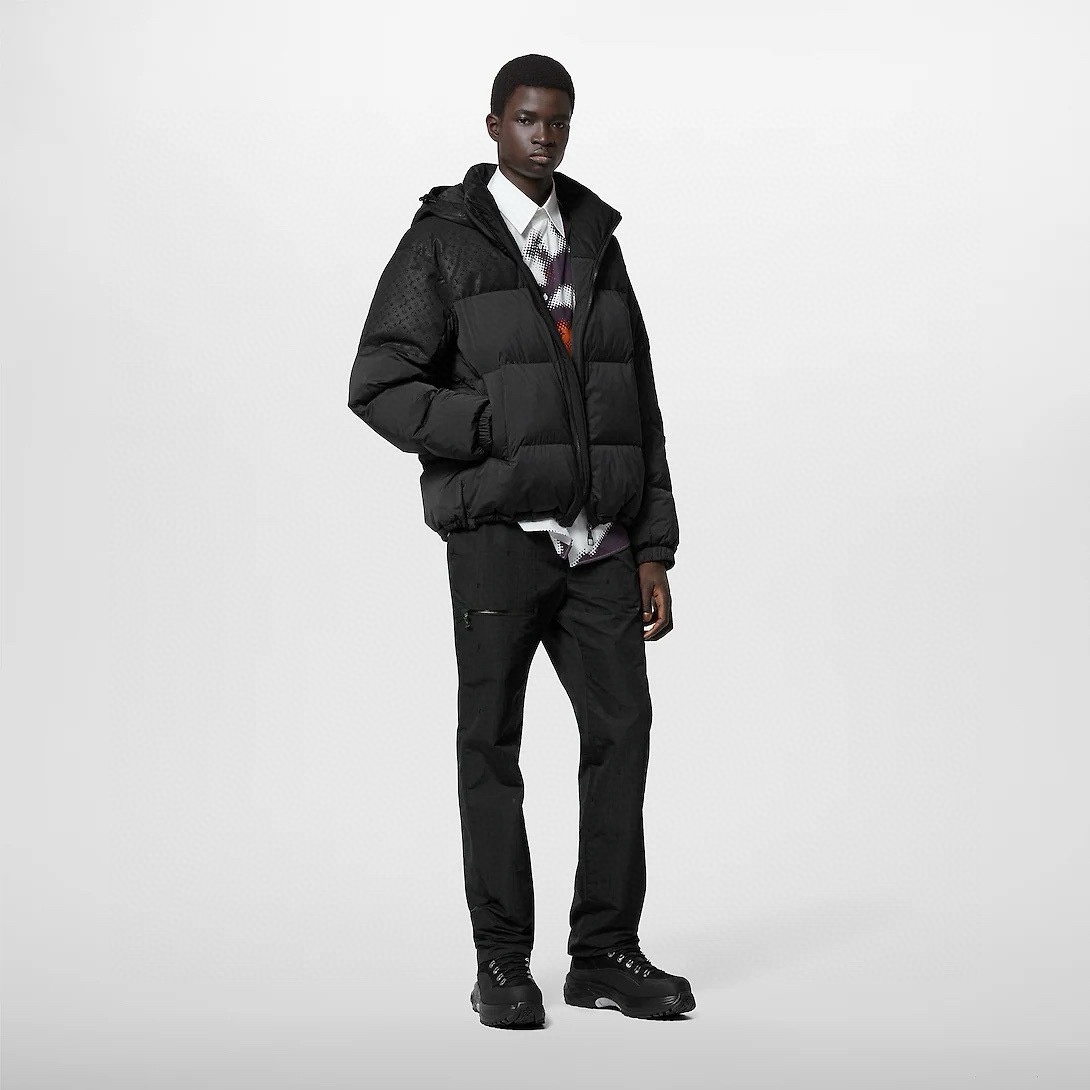Alternative view of 루이비* 모노그램 구스 다운 패딩 25FW RA3618