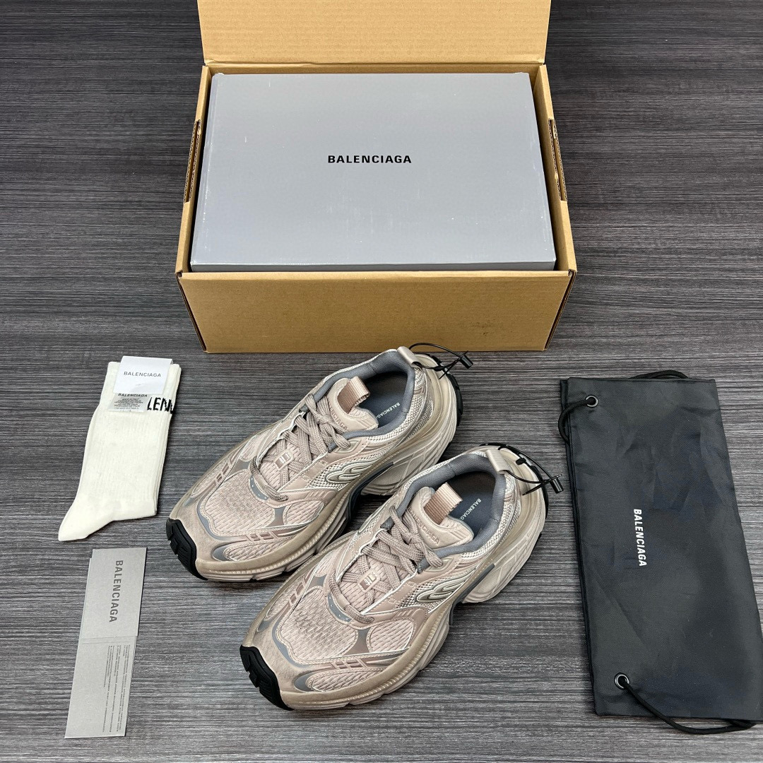 Alternative view of 발렌시아가 6XL 스니커즈 815853-9