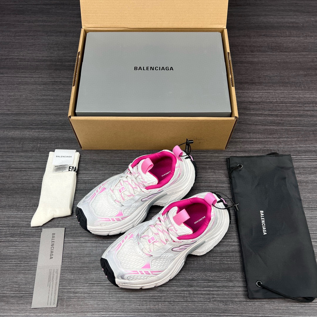 Alternative view of 발렌시아가 6XL 스니커즈 815853-15