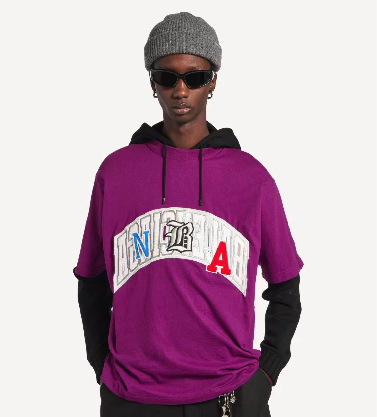 Alternative view of 발렌시아가 x NBA 패치 오버핏 반팔 티셔츠 66st748