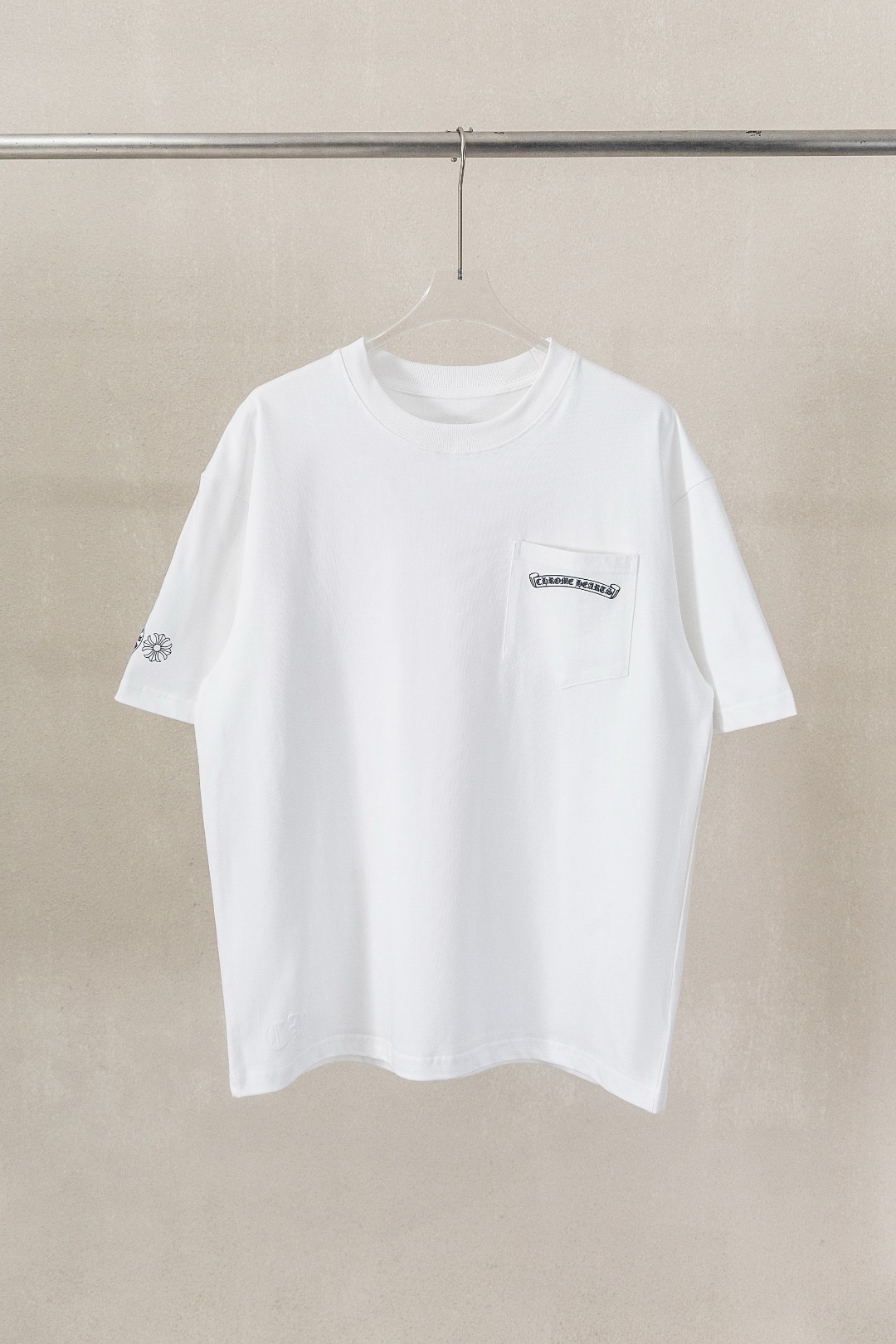 Alternative view of 크롬하츠 반팔 티셔츠 66st770