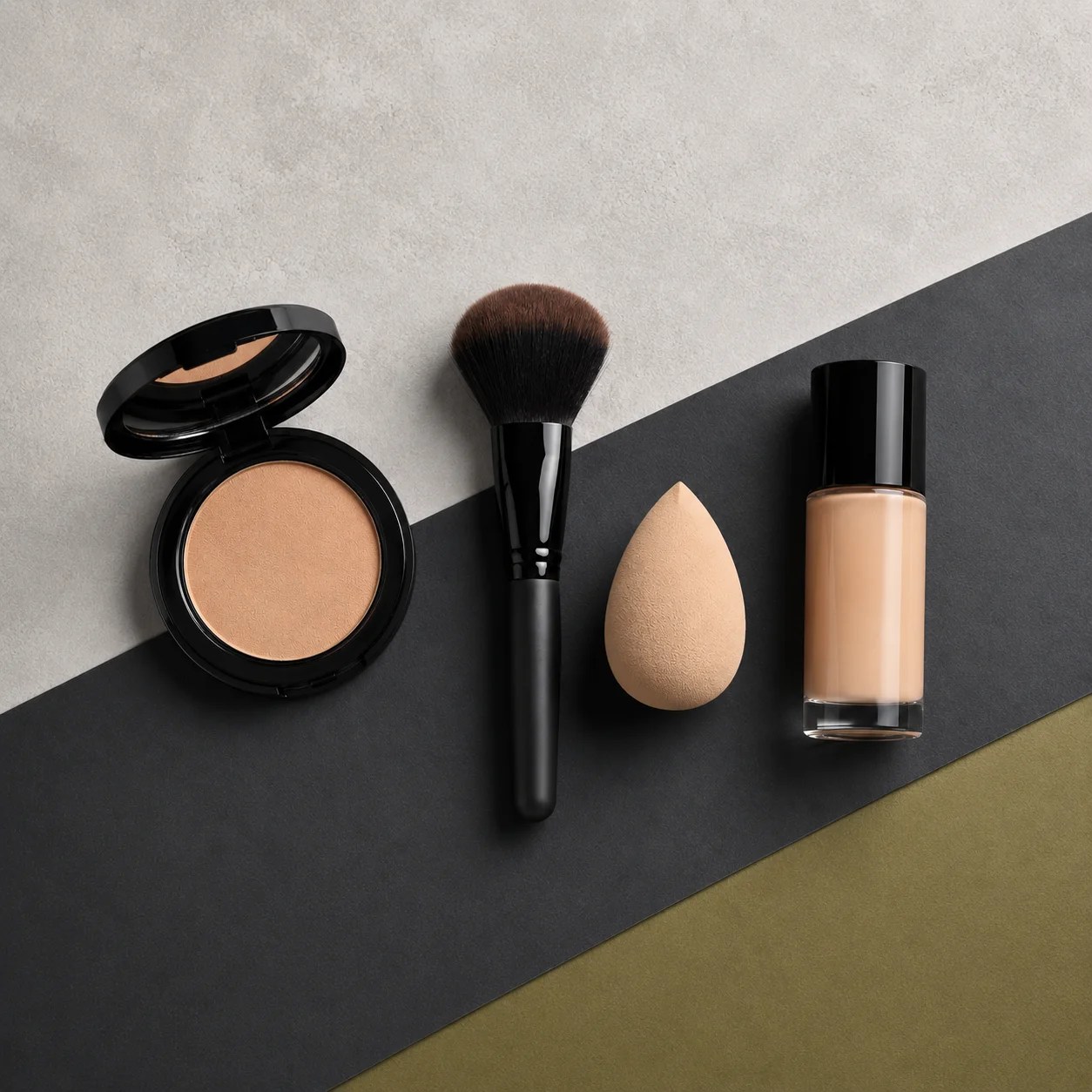Powder Foundation vs Liquid Foundation and Which One to Use