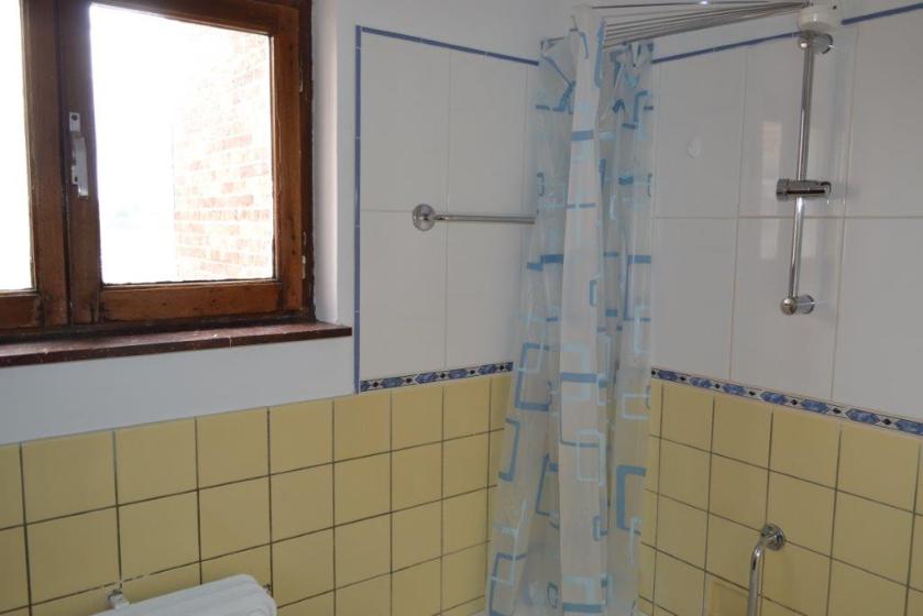 Photo de la salle de bain avant
