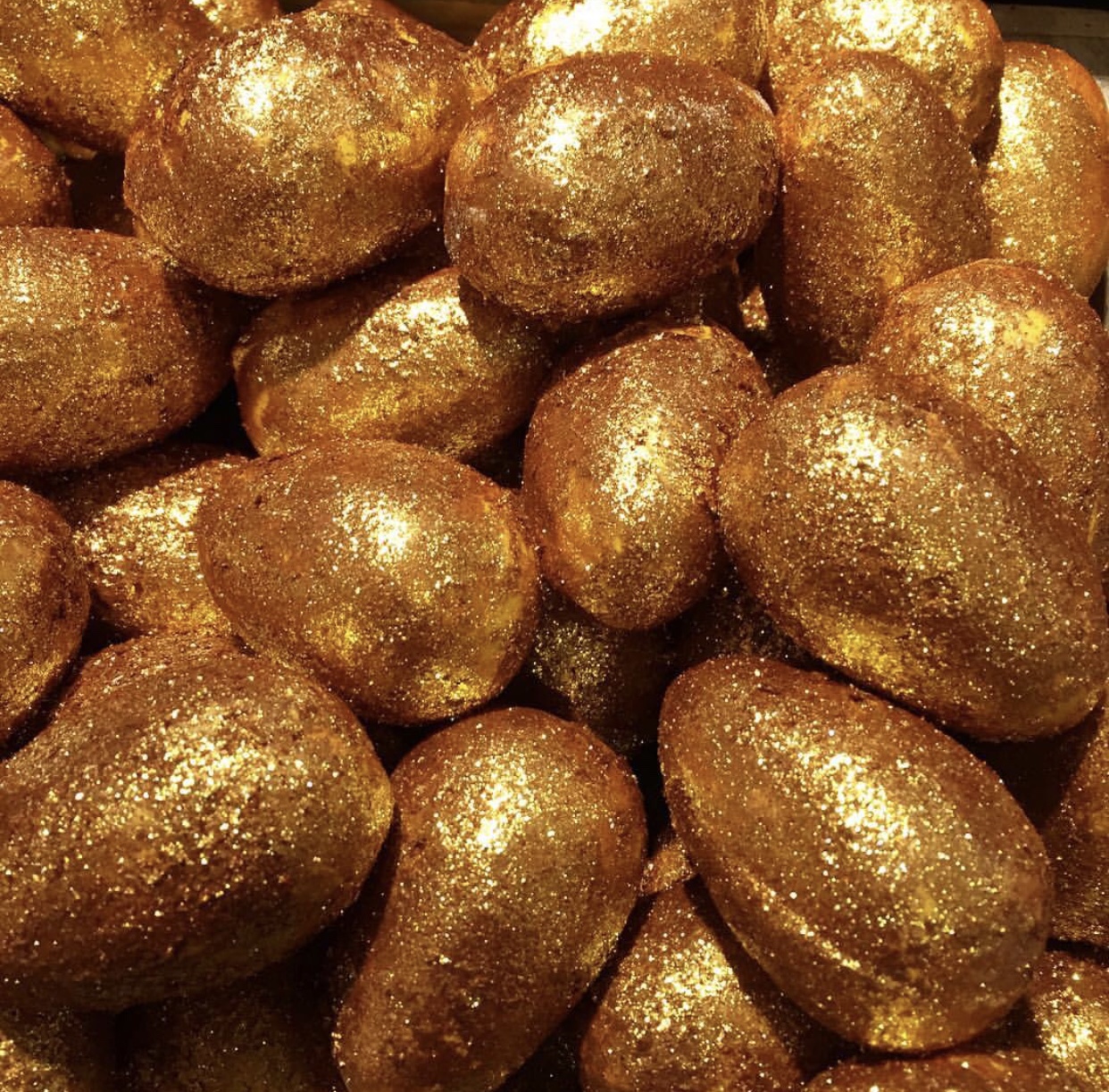 Golden Egg (new version vs. original version) | Lush Archive