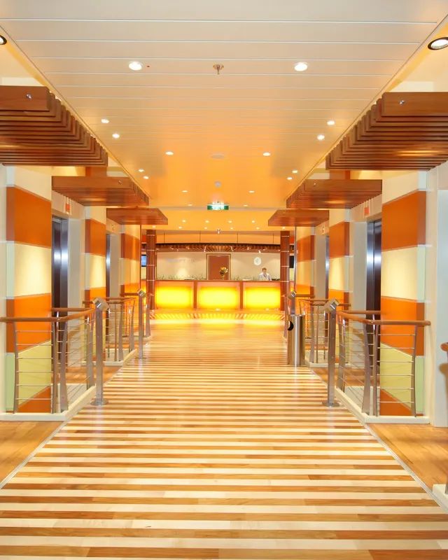 Marine Elevators Maintenance Lutz Elevators - Download Amazing Vintage Design | Retina