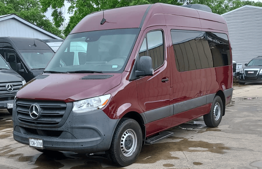 Mercedes Benz Sprinter S602