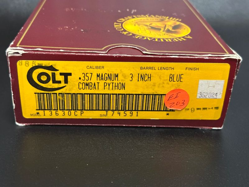 Colt Combat Python 3 Revolver Luxus Capital - Incredible Space Background - Ultra HD