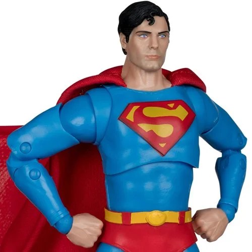 Dc multiverse 1978 Superman - wide shot