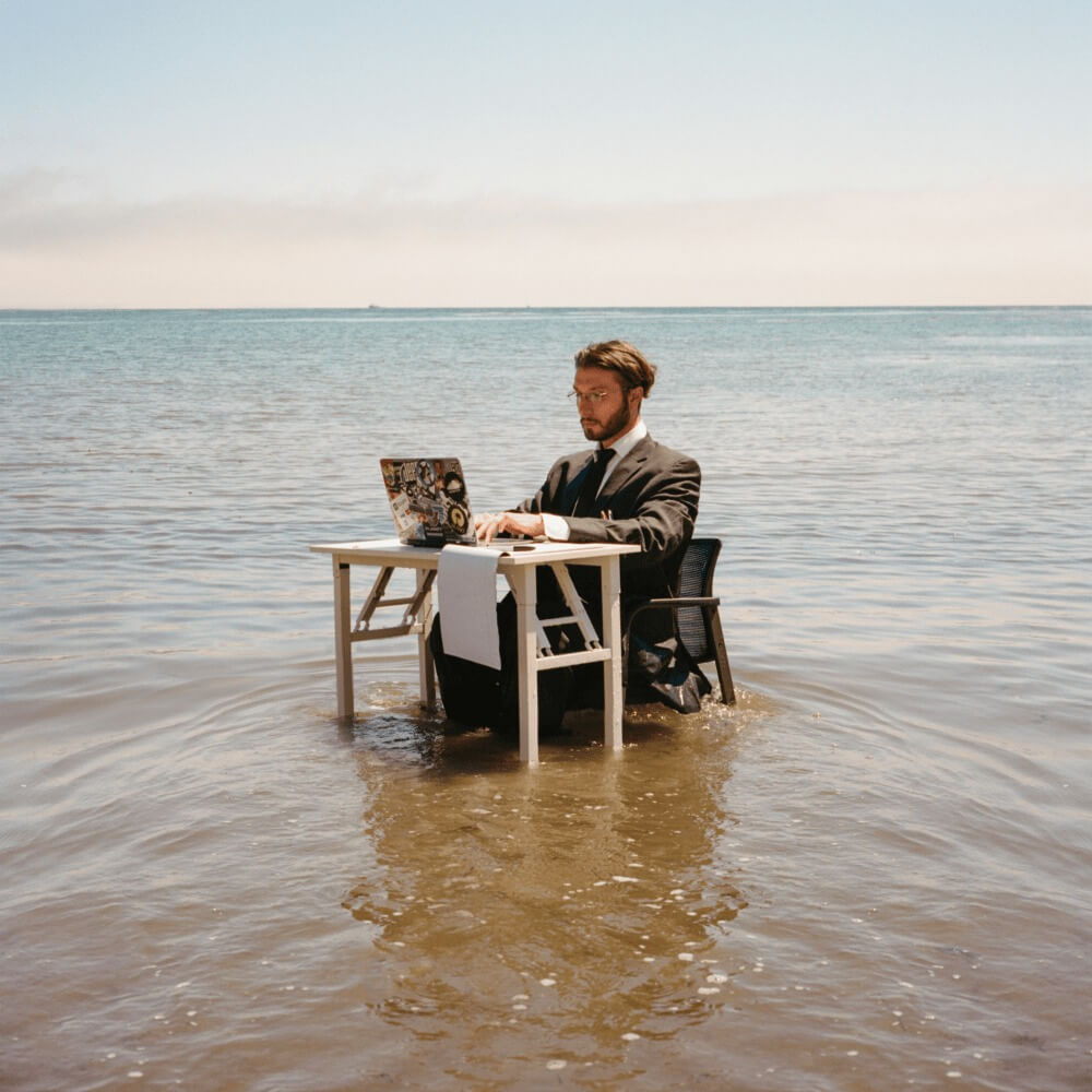 bbnoS - pump it Lyrics