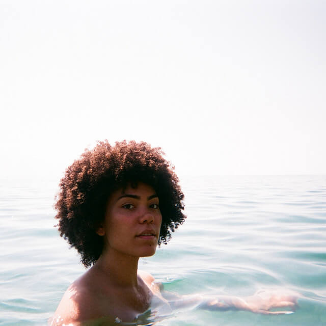 Madison McFerrin - Fallin' Lyrics