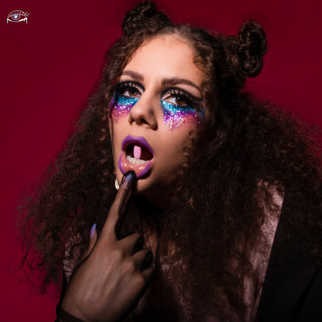 RIELL - Antis Lyrics