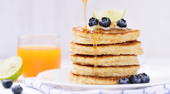 מתכון לפנקייק שיבולת שועל עם פירות