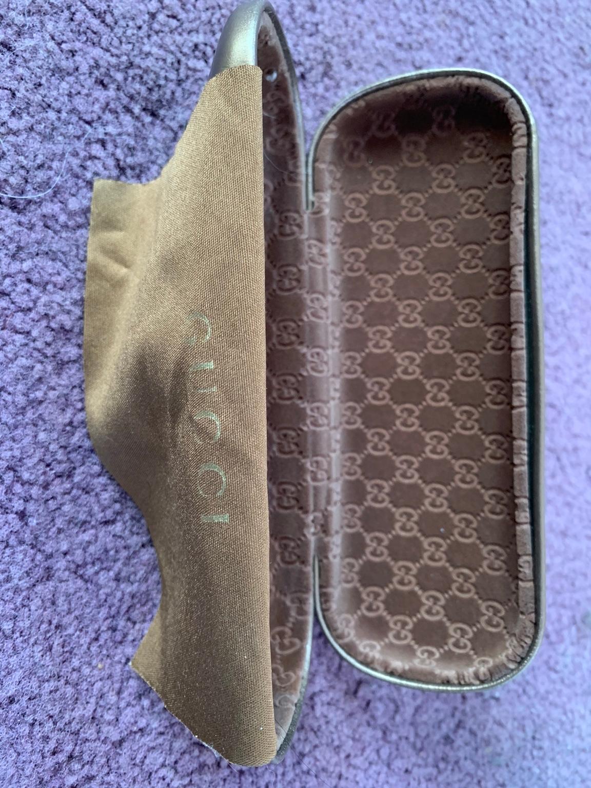Gucci glasses case in wychavon für 2,50 £ zum verkauf