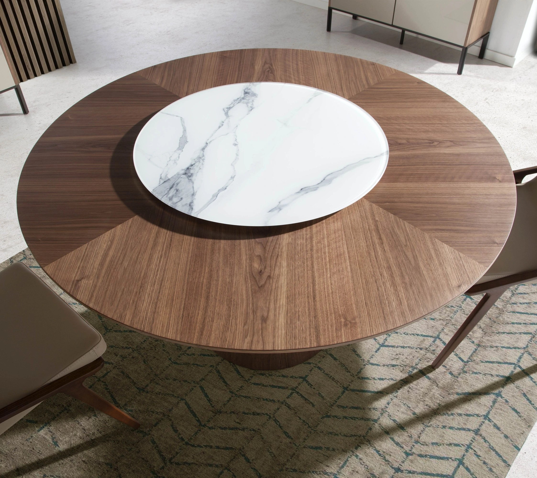 Table à manger ronde rotative noyer