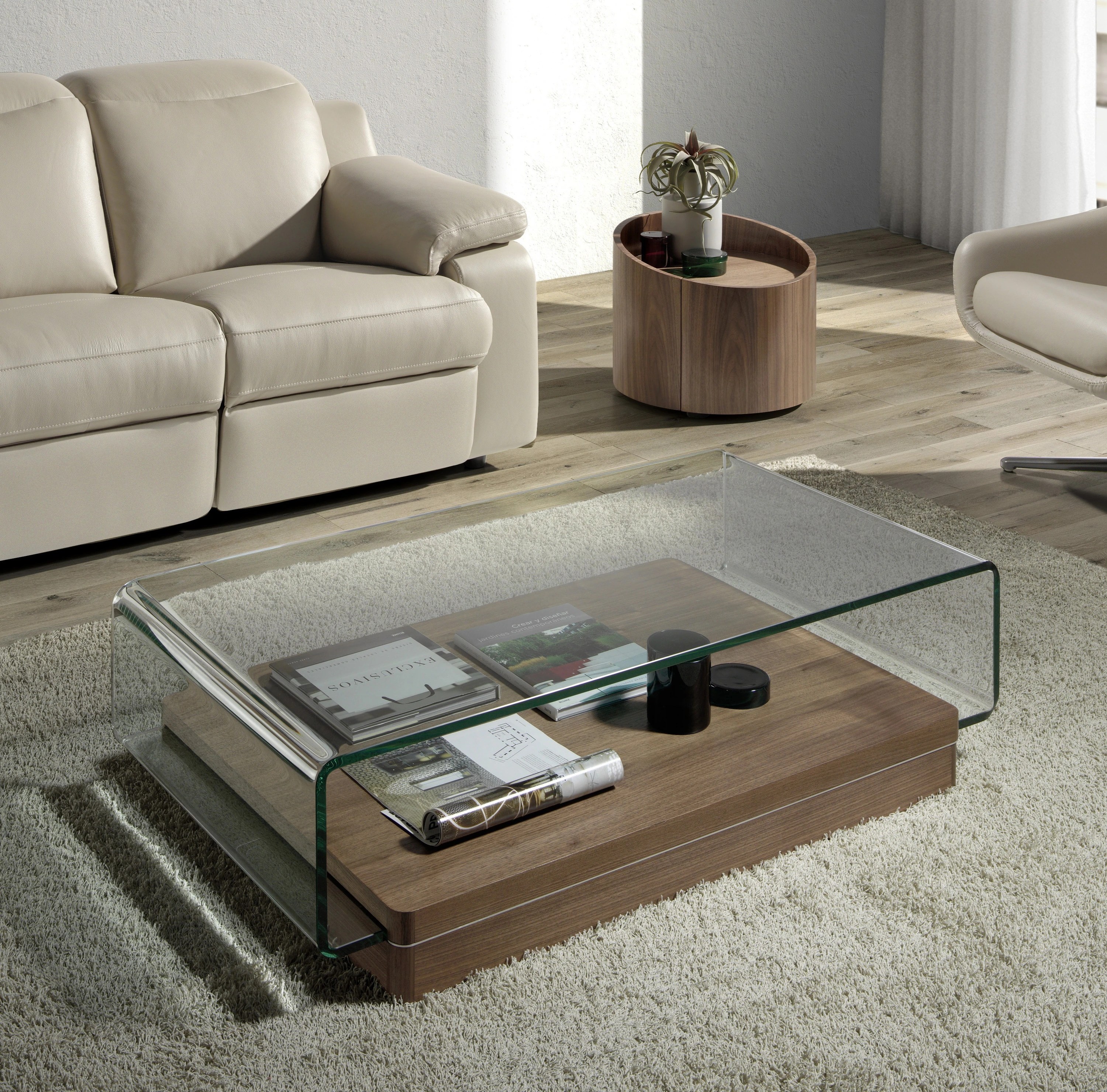 Table basse rectangulaire en verre trempé et noyer
