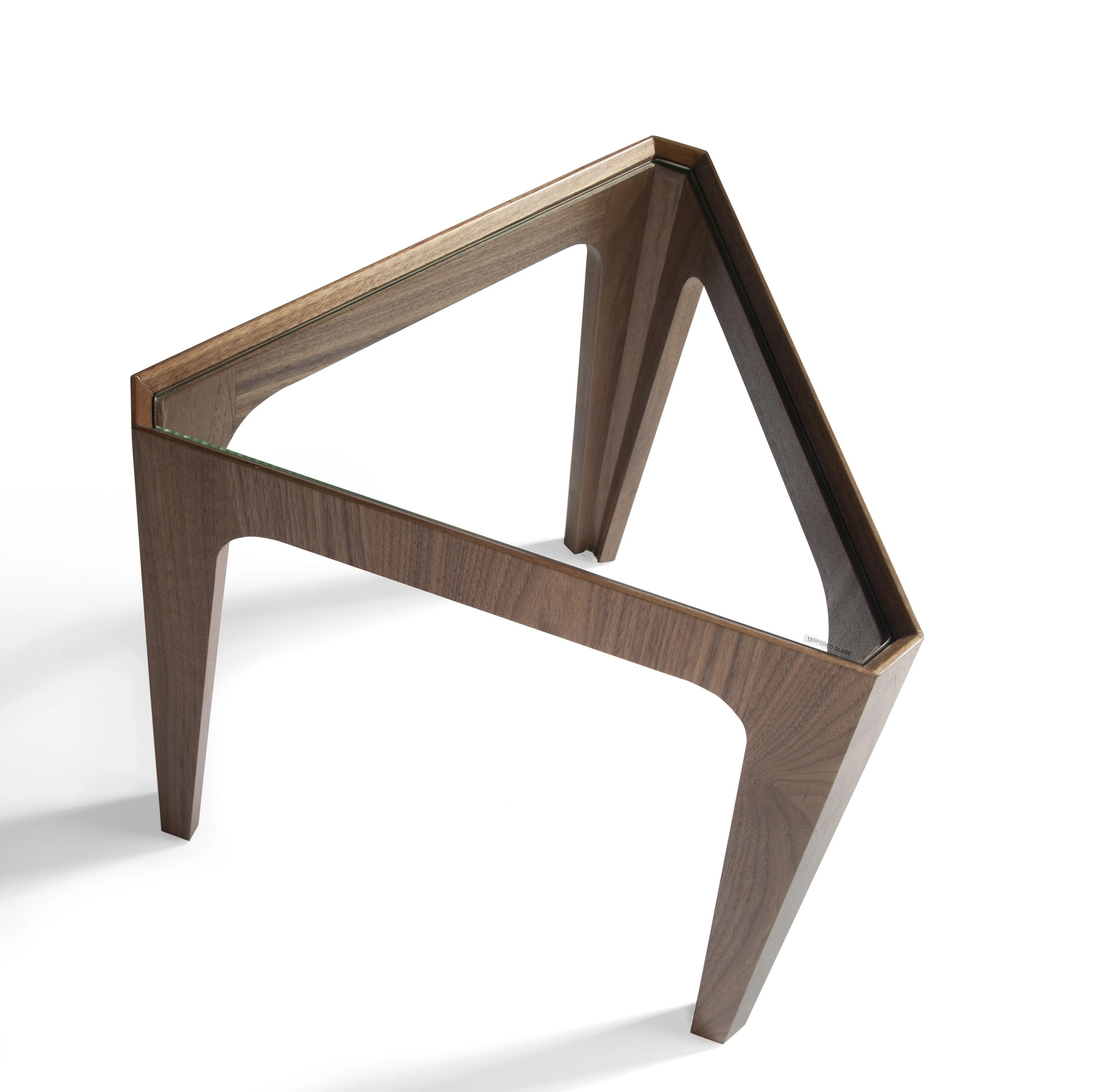 Table d'angle triangulaire en verre trempé et noyer