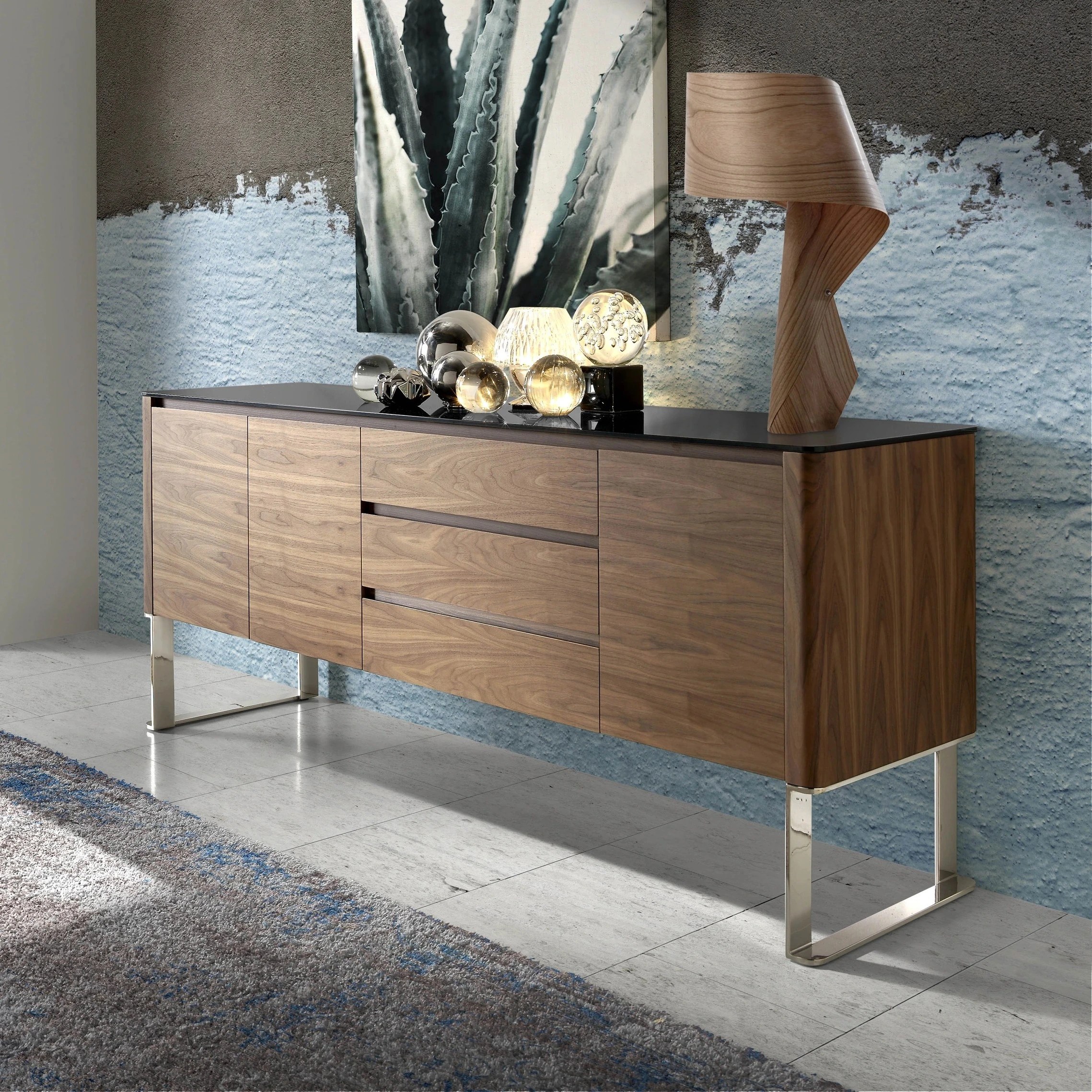 Buffet noyer, acier chromé et plateau en verre noir