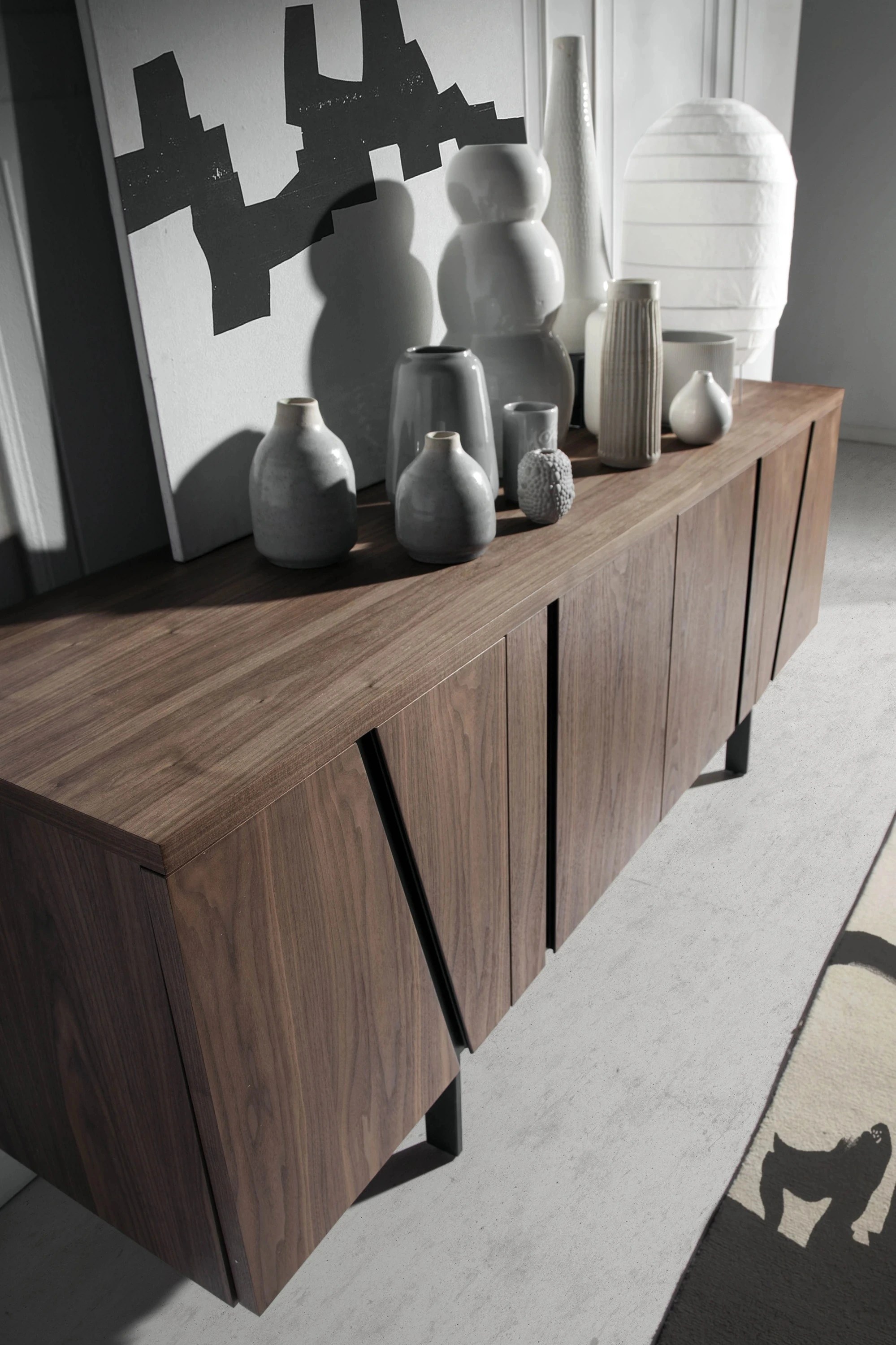 Buffet noyer et acier noir