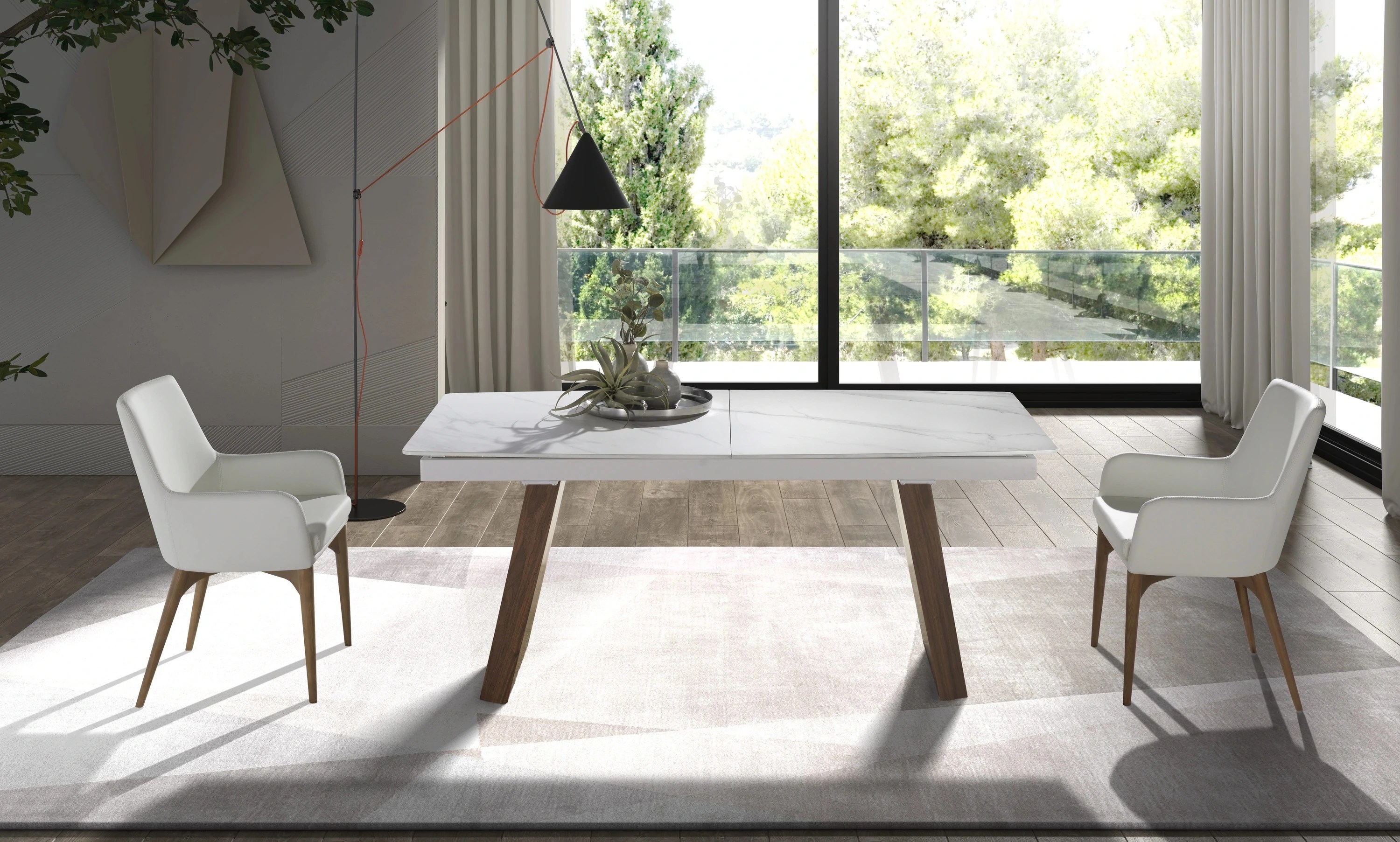 Chaise en similicuir blanc