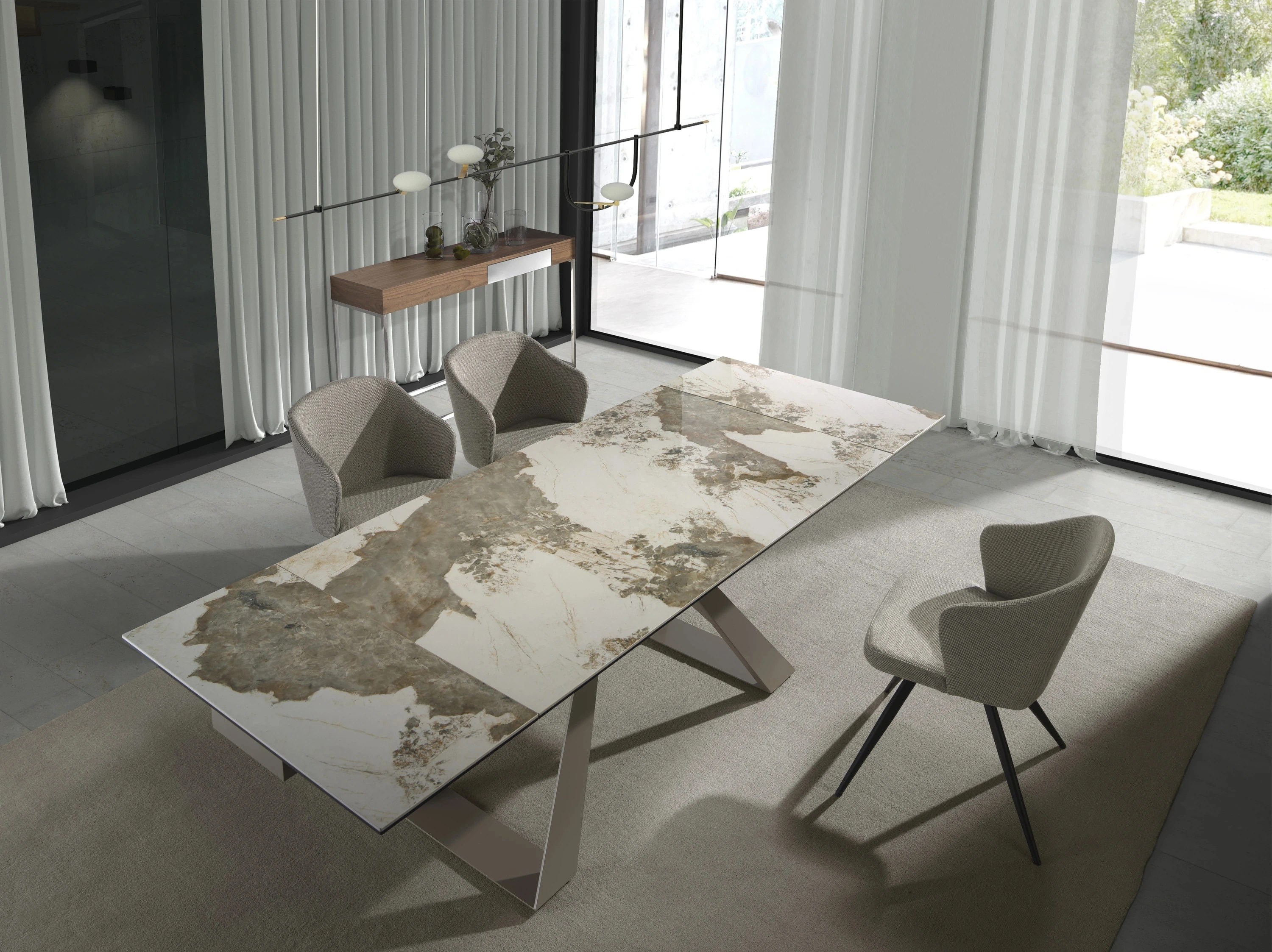 Chaise en tissu gris