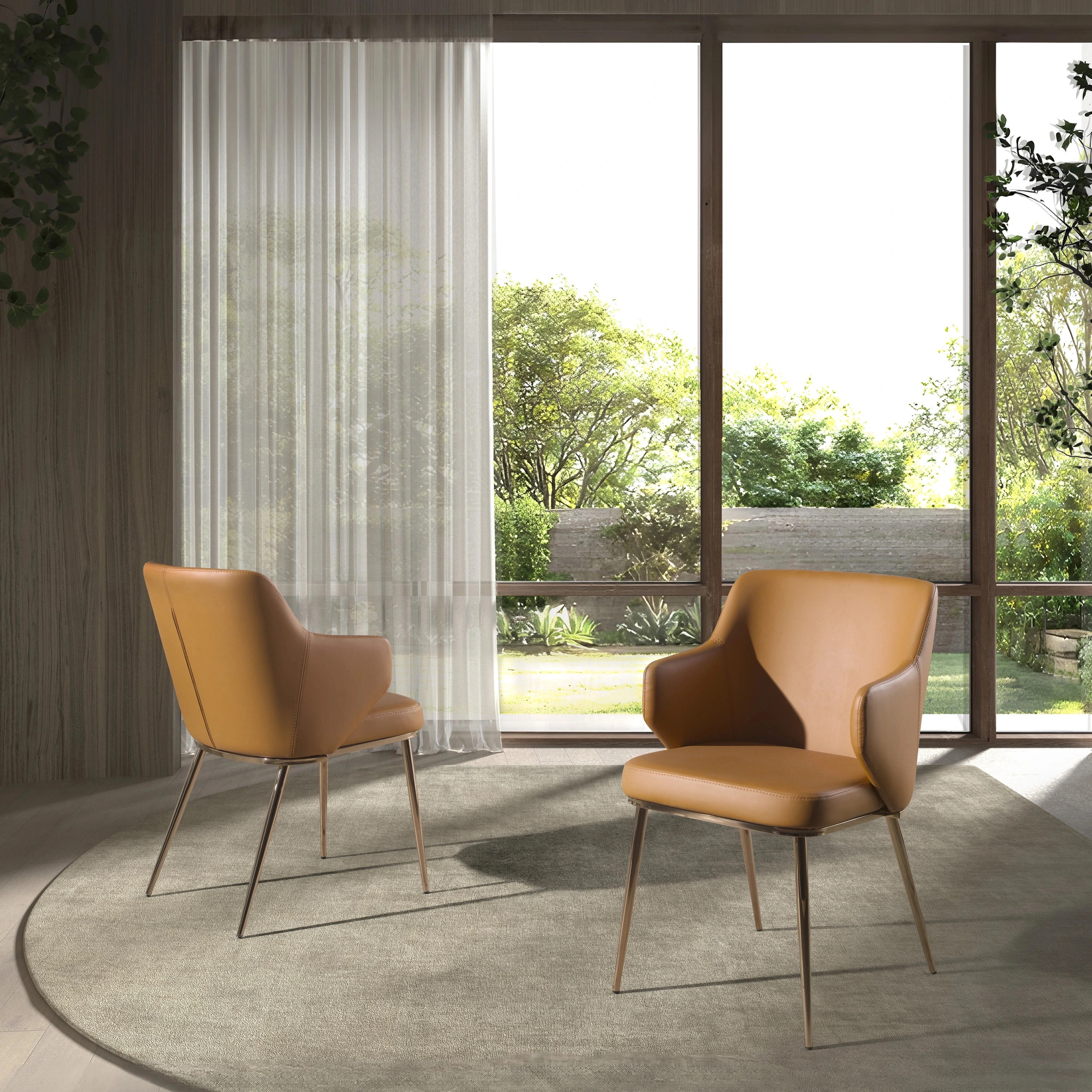 Chaise en similicuir marron