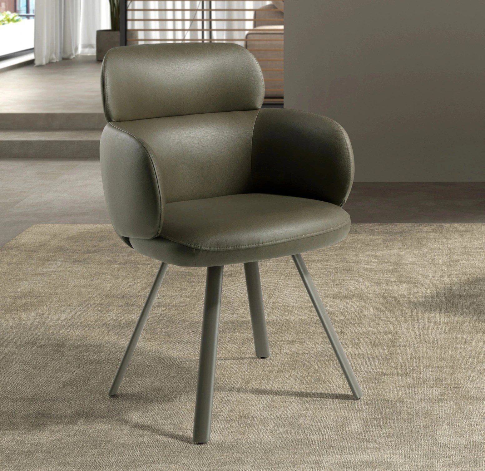 Chaise pivotante en similicuir vert olive