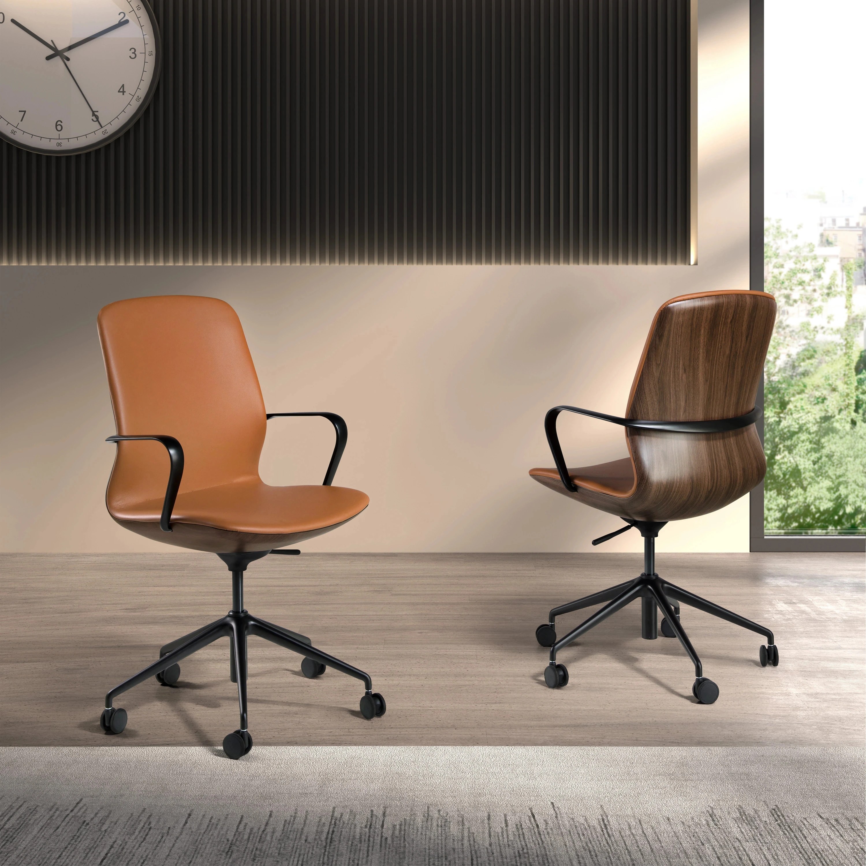 Fauteuil de bureau pivotant en similicuir marron
