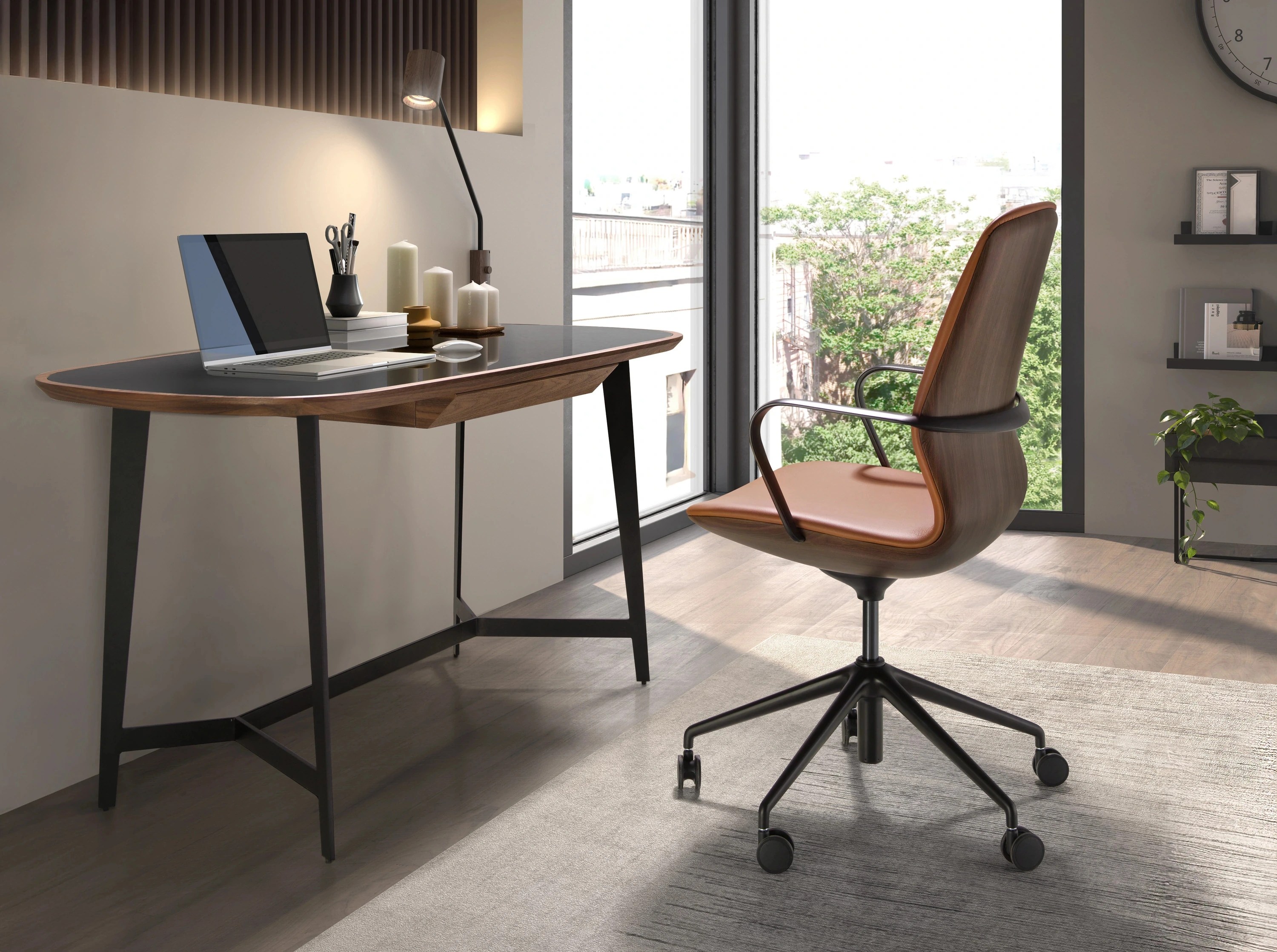 Fauteuil de bureau pivotant en similicuir marron