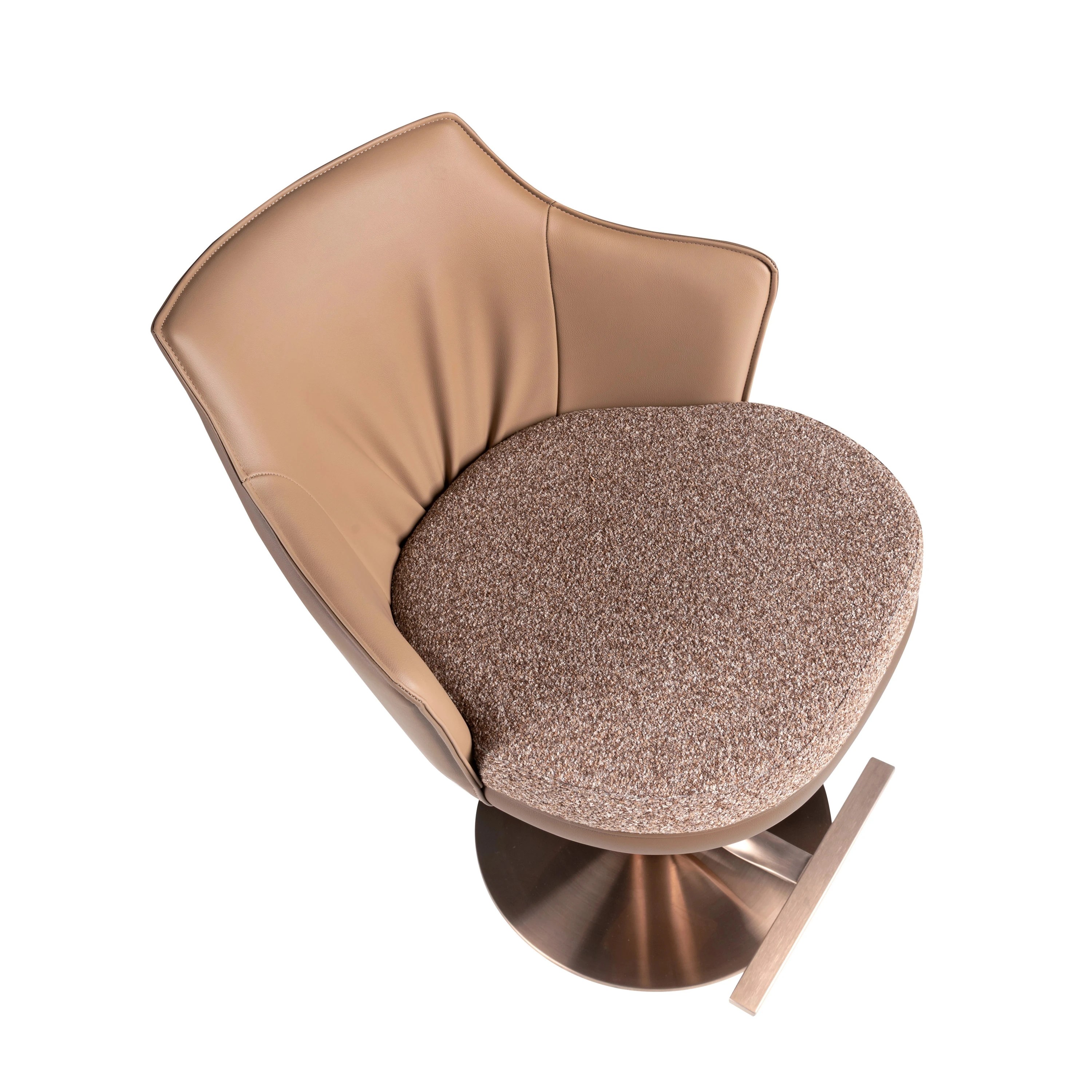Tabouret pivotant en tissu marron marbré et similicuir marron