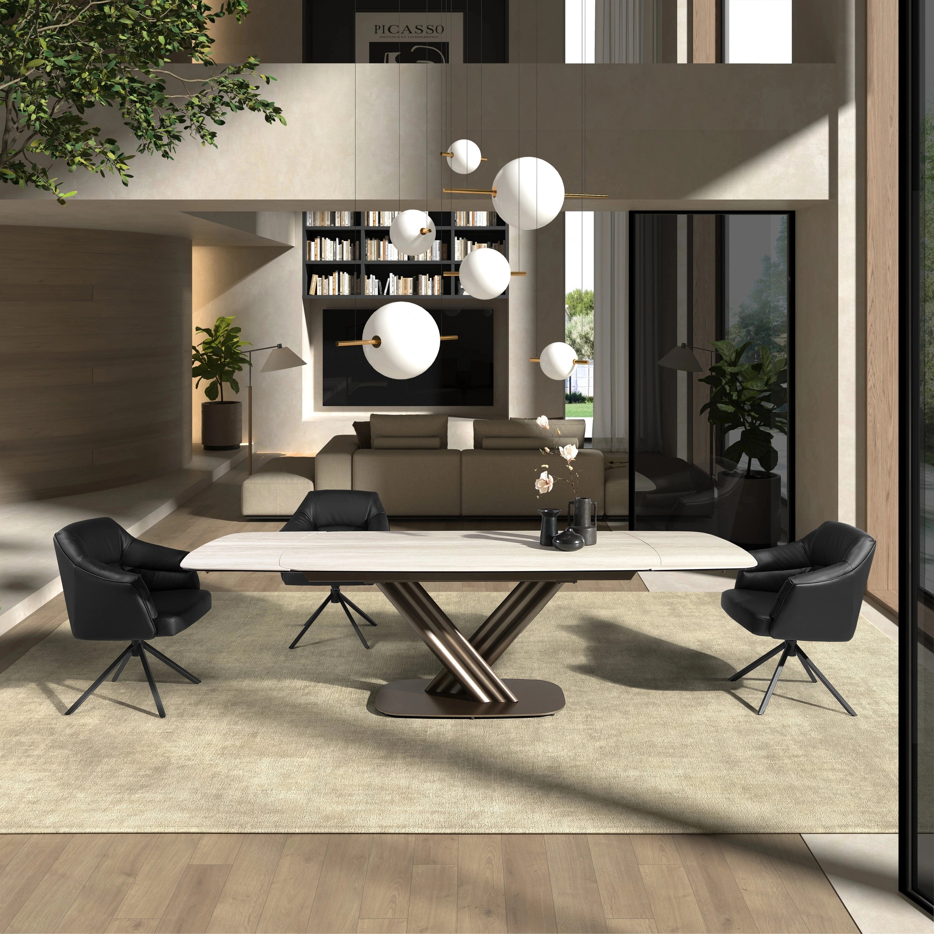Chaise pivotante en similicuir noir