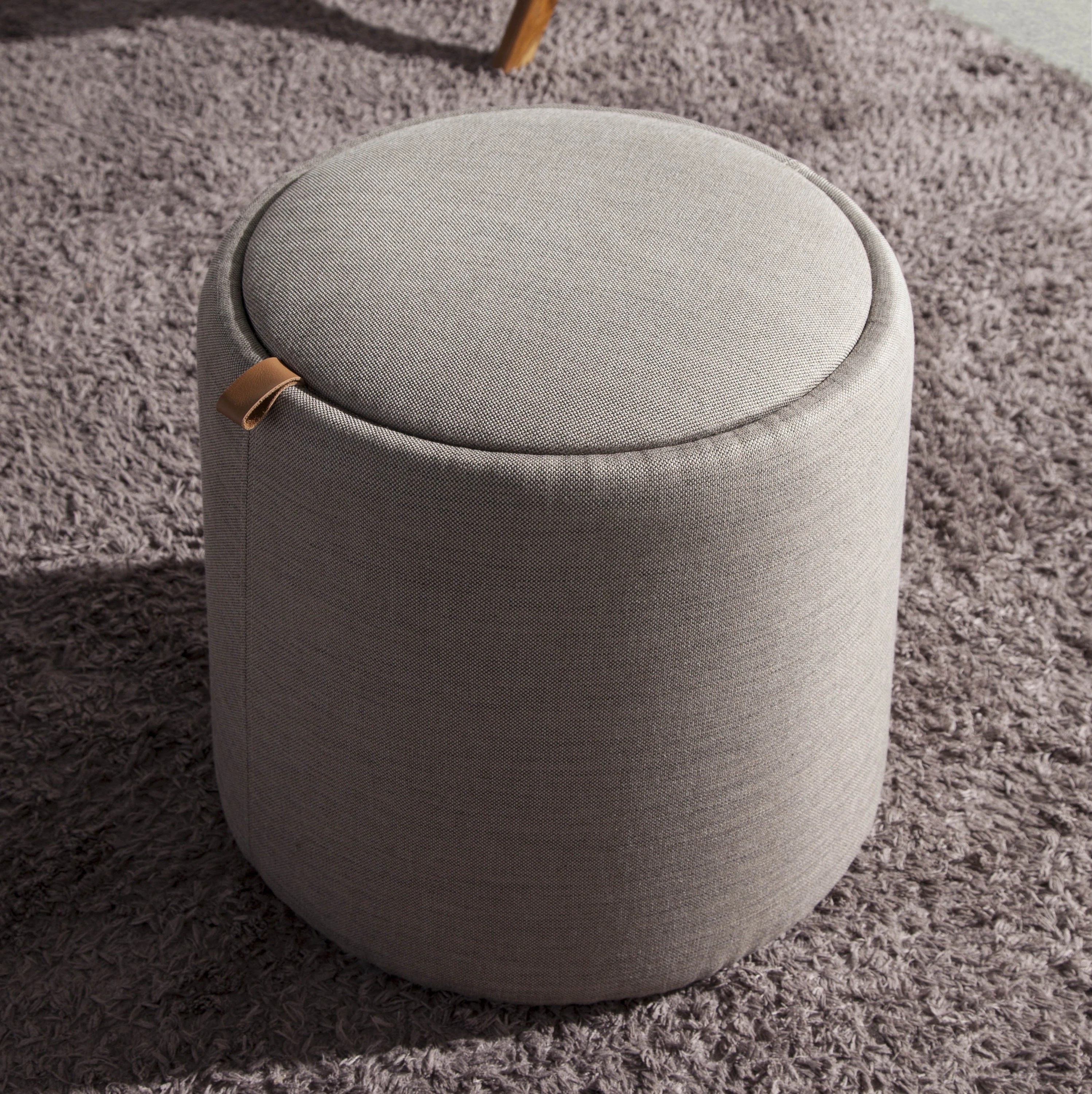 Pouf en tissu gris