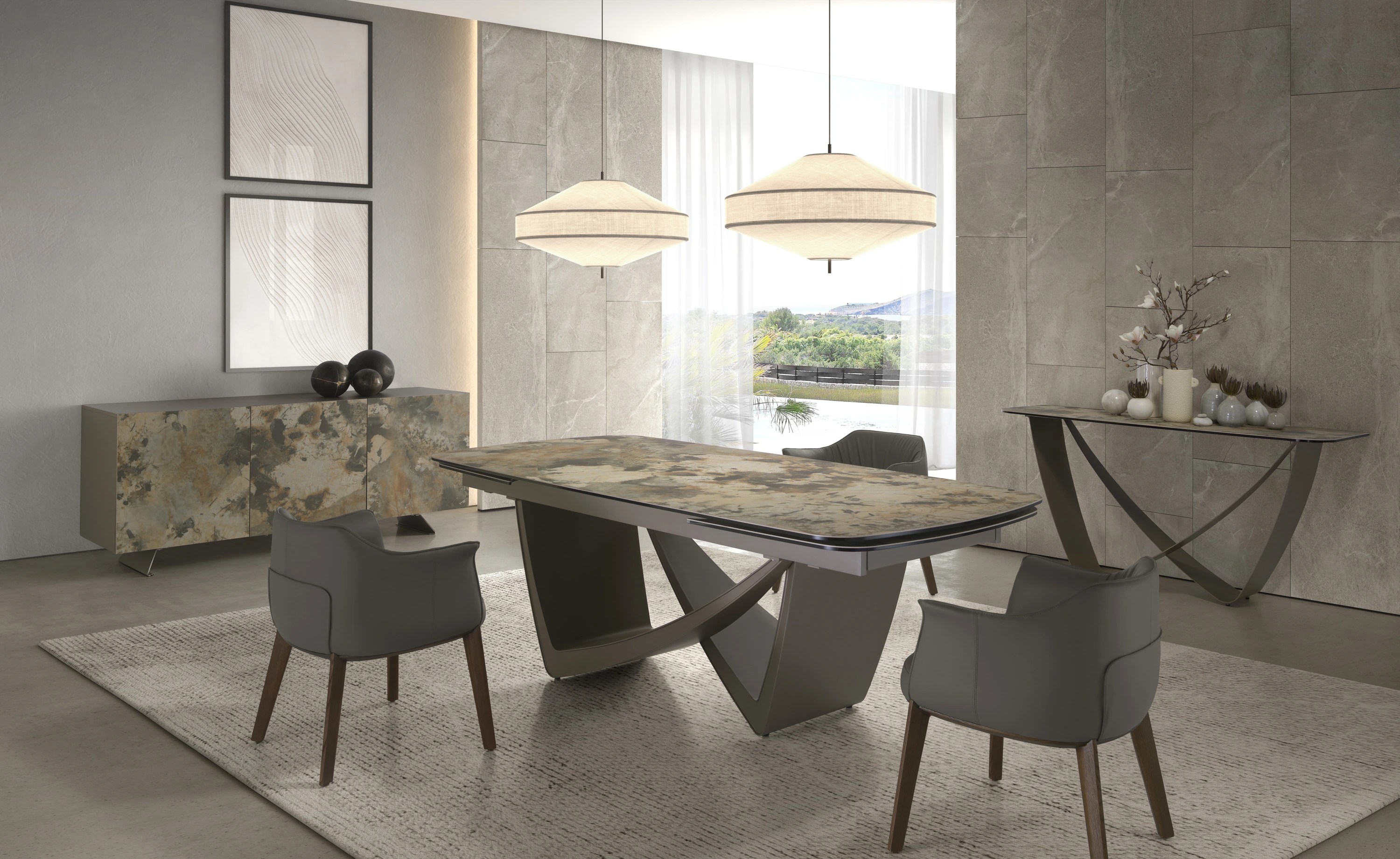 Chaise en simili-cuir grise