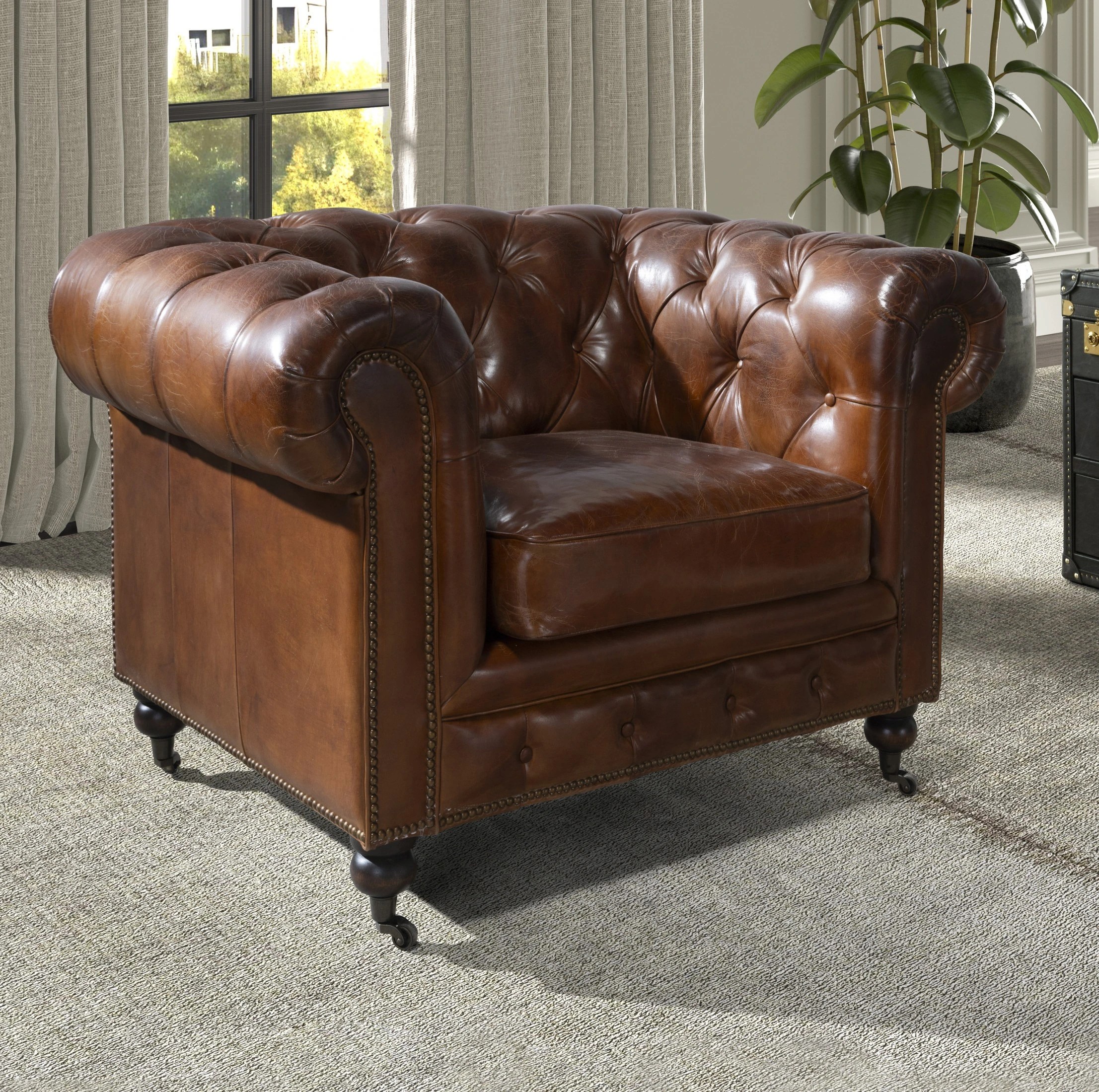 Fauteuil Chester en cuir brun cognac